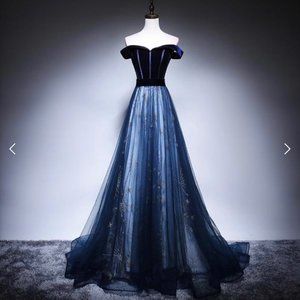 NEW lgt Blue velvet Dress with tulle & corset back